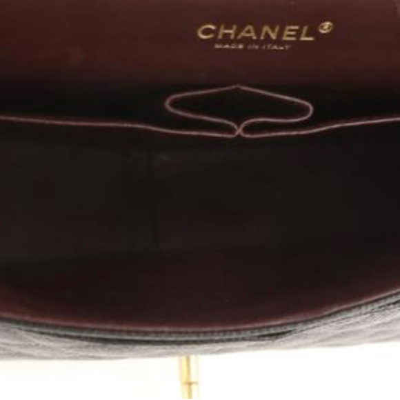 Double Flap Classic Maxi Black Leather Shoulder Bag - Picture 8 of 11